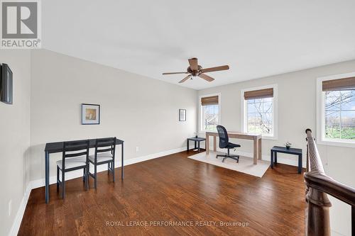 590 Kochar Drive, Ottawa, ON - Indoor