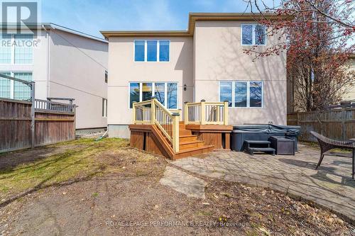 590 Kochar Drive, Ottawa, ON - Outdoor