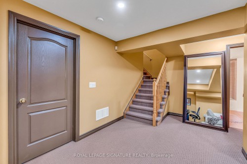3319 Tacc Drive, Mississauga, ON - Indoor Photo Showing Other Room
