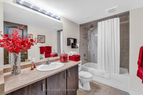 3319 Tacc Drive, Mississauga, ON - Indoor Photo Showing Bathroom