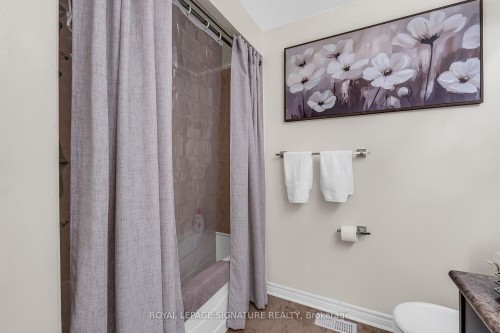 3319 Tacc Drive, Mississauga, ON - Indoor Photo Showing Bathroom