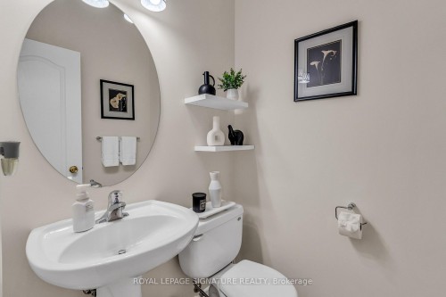 3319 Tacc Drive, Mississauga, ON - Indoor Photo Showing Bathroom