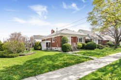 791 Brucedale Avenue E Hamilton, ON L8V 1S4