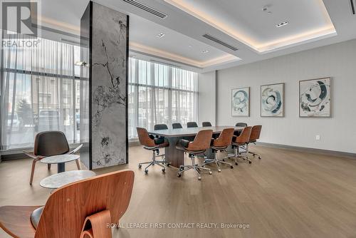 407 - 100 Eagle Rock Way, Vaughan, ON - Indoor