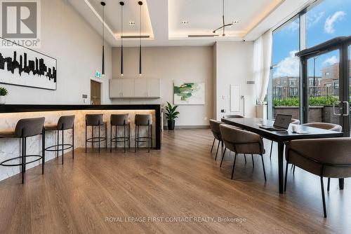 407 - 100 Eagle Rock Way, Vaughan, ON - Indoor Photo Showing Dining Room