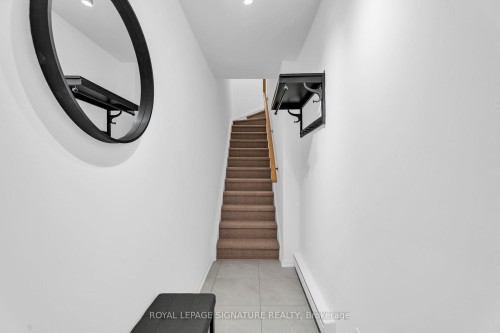 278-3 Everson Drive, Toronto, ON - Indoor Photo Showing Other Room