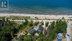 342 COASTLINE DRIVE Wasaga Beach, ON L9Z 2M4