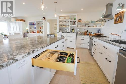 11 Mitchell St, Bruce Mines, ON - Indoor Photo Showing Kitchen With Upgraded Kitchen