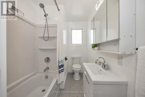 1960 Othello Avenue, Ottawa, ON - Indoor Photo Showing Bathroom