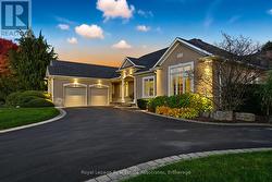 7 APPALOOSA TRAIL  Hamilton, ON L0R 1H3