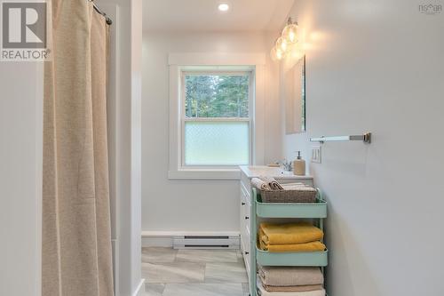 20 Howard Stevens Walk, Clam Harbour, NS - Indoor Photo Showing Bathroom