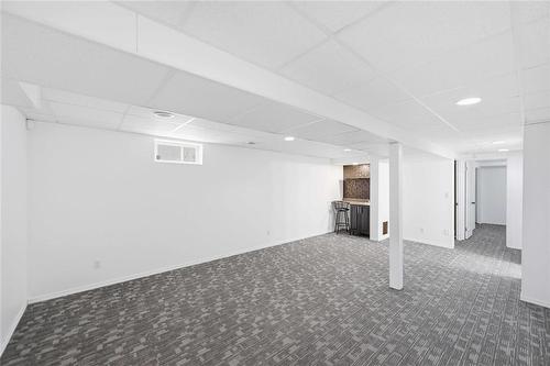 511 Yale Avenue E, Winnipeg, MB - Indoor