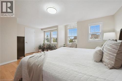 45 Darling Crescent, Guelph, ON - Indoor Photo Showing Bedroom