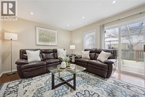 45 Darling Crescent, Guelph, ON - Indoor Photo Showing Living Room
