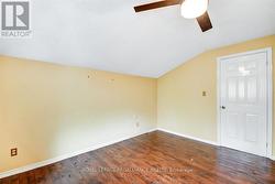 Bedroom 1 - 