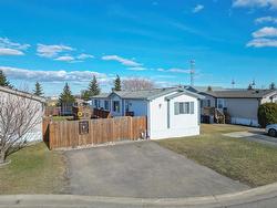 135 Glendale Bay  Brandon, MB R7C 1E2