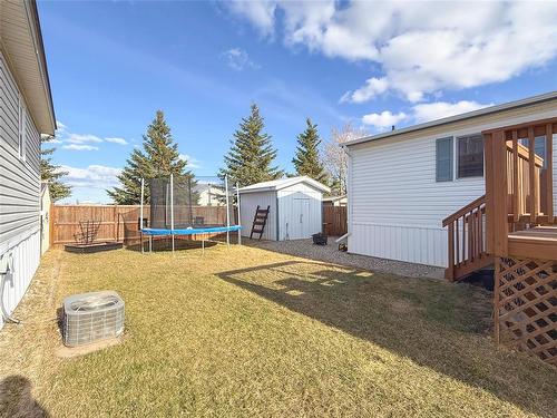 135 Glendale Bay, Brandon, MB 