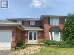 6136 VOYAGEUR DRIVE Ottawa, ON K1C 2W3