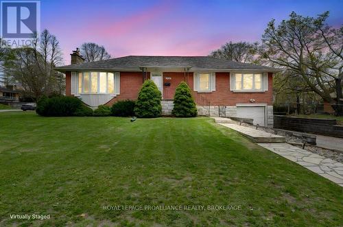 302 ARROWHEAD PLACE  Kingston (West Of Sir John A. Blvd), ON K7M 3L3