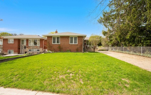 1322 Kelly Road, Mississauga, ON - Outdoor