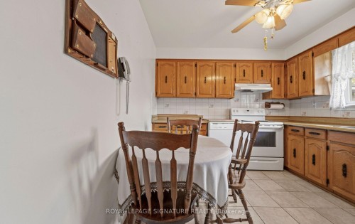 1322 Kelly Road, Mississauga, ON - Indoor Photo Showing Other Room
