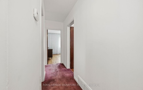 1322 Kelly Road, Mississauga, ON - Indoor Photo Showing Other Room