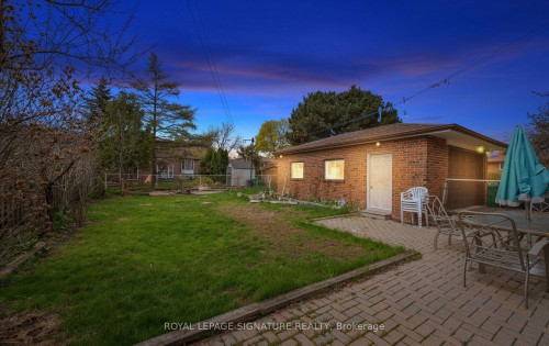 1322 Kelly Road, Mississauga, ON - Outdoor