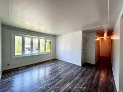 Upper-194 Cedarbrae Avenue Waterloo, ON N2L 4S5