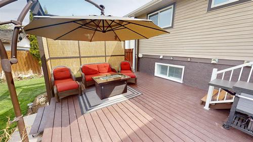 409 22Nd Avenue, Cranbrook, BC - Outdoor With Deck Patio Veranda With Exterior