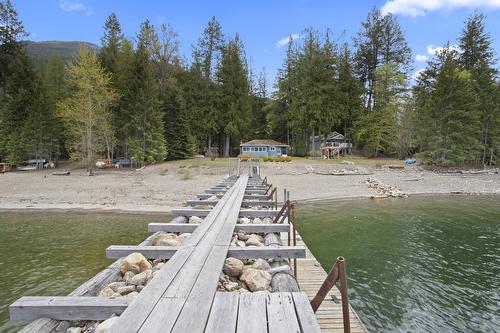 13515 3A Highway, Boswell, BC - Outdoor With Body Of Water