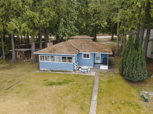 13515 3A Highway, Boswell, BC - Outdoor