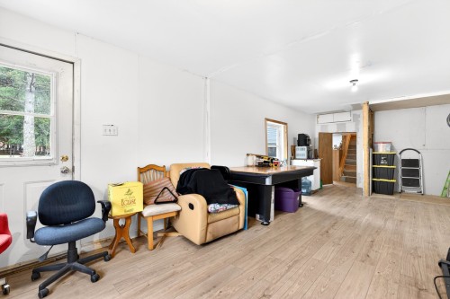 Salle familiale - 2102 Ch. De Way'S Mills, Barnston-Ouest, QC - Indoor