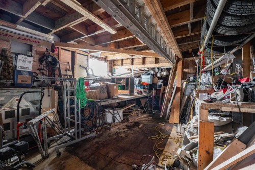 Garage - 2102 Ch. De Way'S Mills, Barnston-Ouest, QC - Indoor With Storage