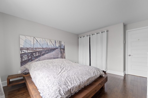 Chambre à coucher principale - 18835 Rue Hubert-Aquin, Mirabel, QC - Indoor Photo Showing Bedroom