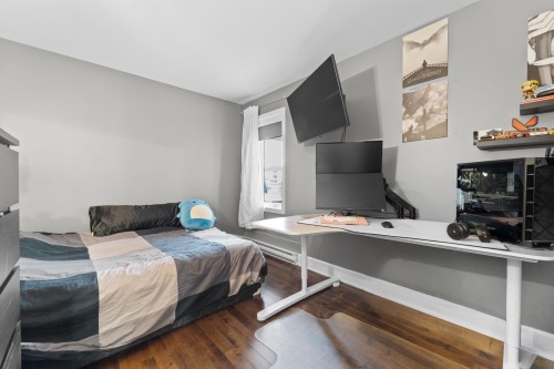 Chambre à coucher - 18835 Rue Hubert-Aquin, Mirabel, QC - Indoor Photo Showing Bedroom