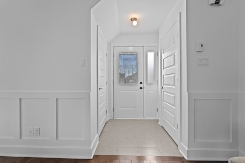 Hall d'entrée/Vestibule - 18835 Rue Hubert-Aquin, Mirabel, QC - Indoor Photo Showing Other Room