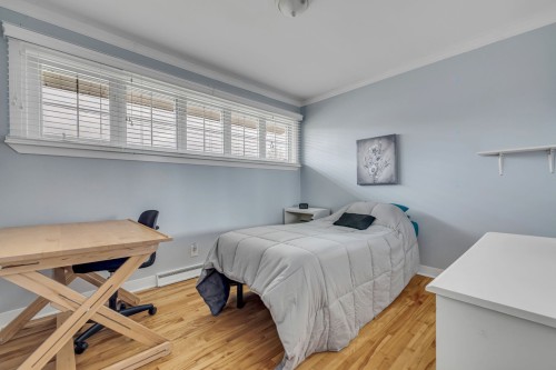 Chambre à coucher - 8255 3E Avenue E., Québec (Charlesbourg), QC - Indoor Photo Showing Bedroom