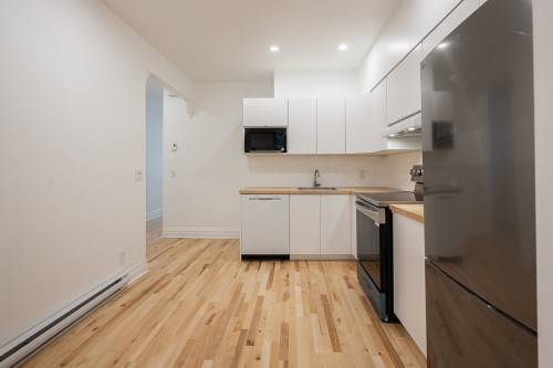 Kitchen - 6764 Av. Henri-Julien, Montréal (Rosemont/La Petite-Patrie), QC - Indoor Photo Showing Kitchen