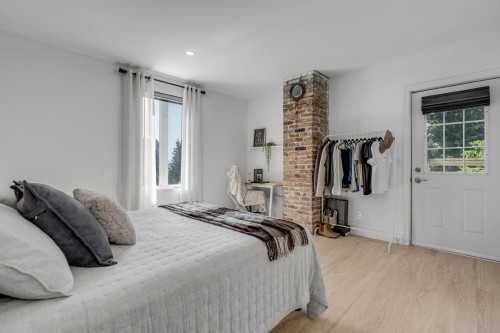 Chambre à coucher - 30 Rue St-Raphaël, Québec (Beauport), QC - Indoor Photo Showing Bedroom