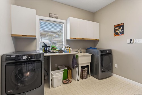 4048 Severn Rd, Campbell River, BC 