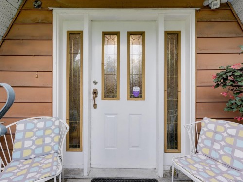 4231 Interurban Rd, Saanich, BC 