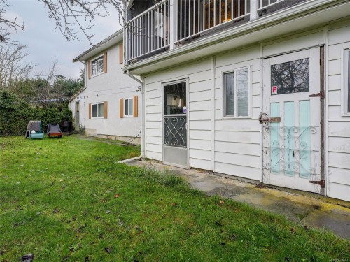 4231 Interurban Rd, Saanich, BC 
