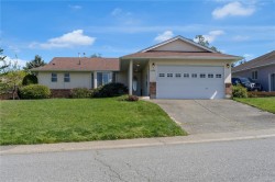 6132 Denali Dr Duncan, BC V9L 5N4