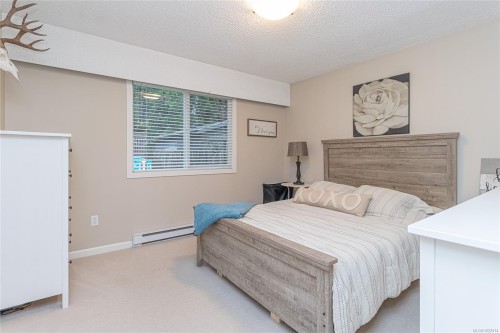 5845 Kinch Ave, Duncan, BC 