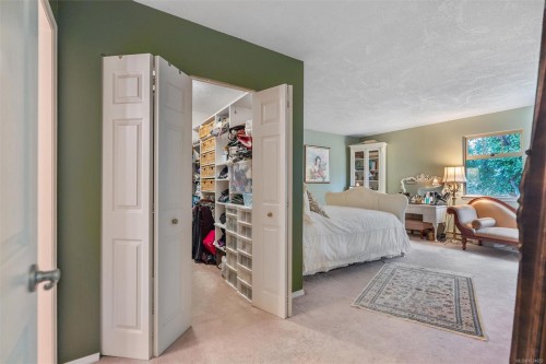 #8-909 Admirals Rd, Esquimalt, BC 