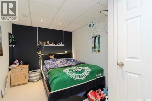 543 Redberry Road, Saskatoon, SK - Indoor Photo Showing Bedroom