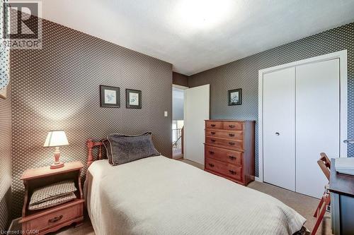 4356 Dublin Crescent, Burlington, ON - Indoor Photo Showing Bedroom