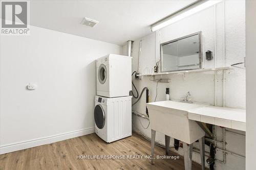 291 Thrace Avenue, Mississauga, ON - Indoor Photo Showing Laundry Room