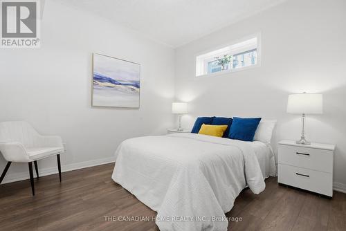 81 - 25 Isherwood Avenue, Cambridge, ON - Indoor Photo Showing Bedroom