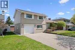 39 CHARLOTTE Crescent  Kitchener, ON N2B 2K2